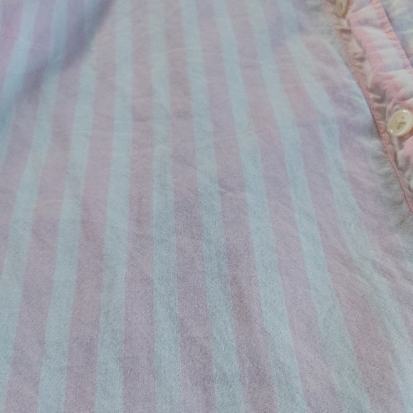 Pink/white Blouse - Picture 4 of 4